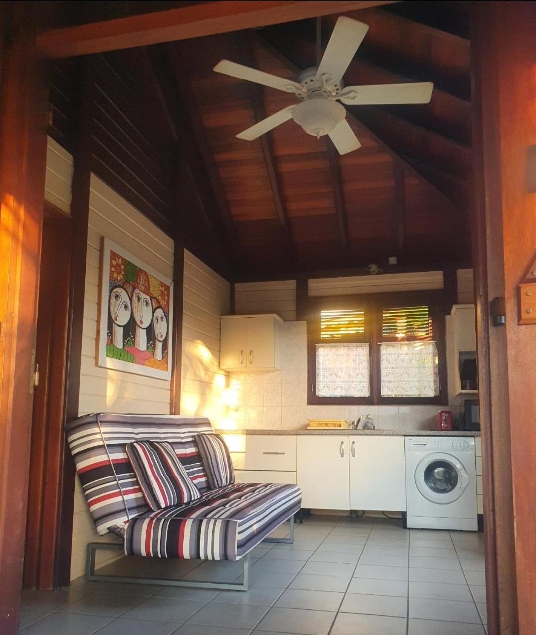Cottage La Pointe Marine ديساي المظهر الخارجي الصورة